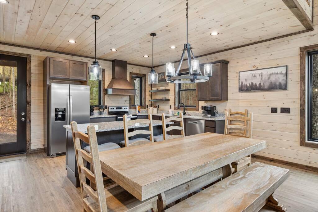 Black Bear Cove Gatlinburg Exterior photo