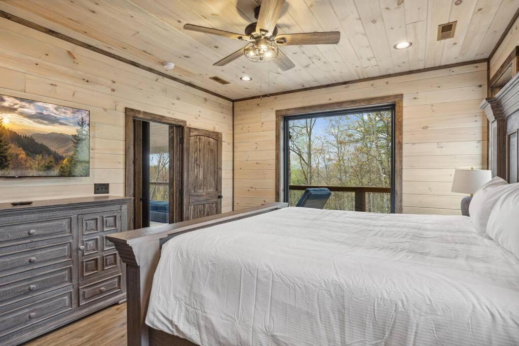Black Bear Cove Gatlinburg Exterior photo