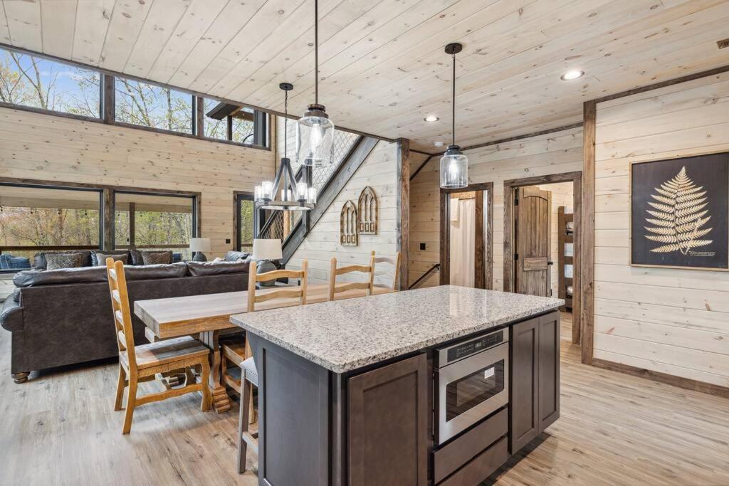 Black Bear Cove Gatlinburg Exterior photo