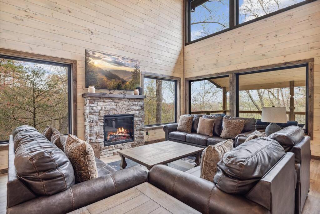 Black Bear Cove Gatlinburg Exterior photo