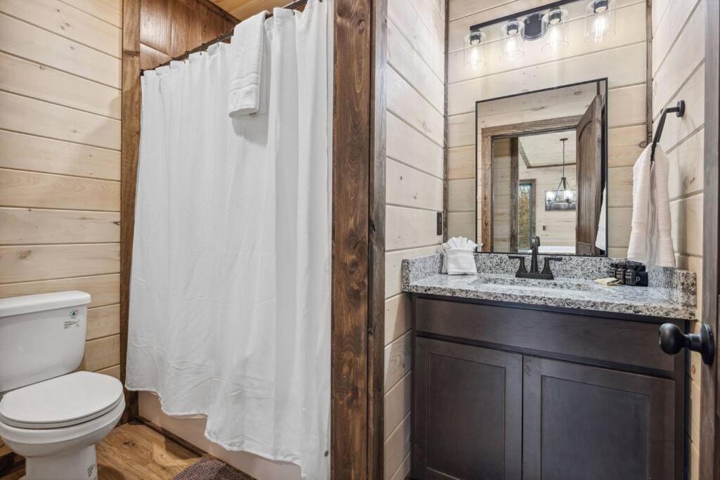 Black Bear Cove Gatlinburg Exterior photo