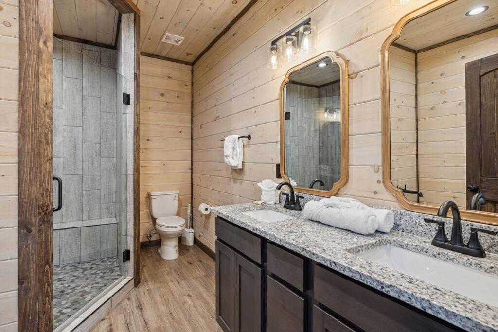 Black Bear Cove Gatlinburg Exterior photo