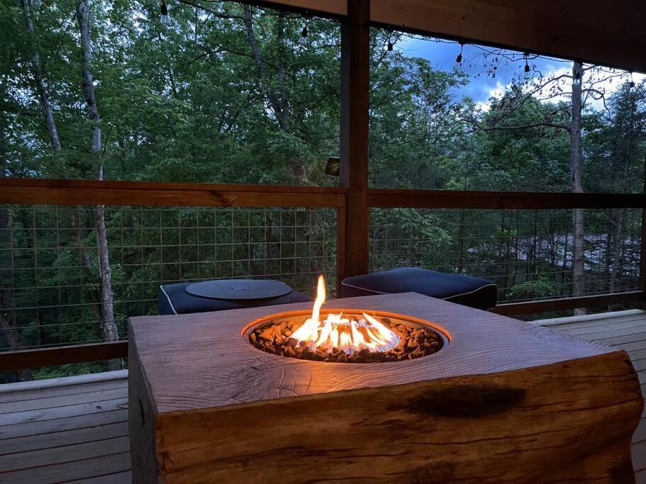 Black Bear Cove Gatlinburg Exterior photo